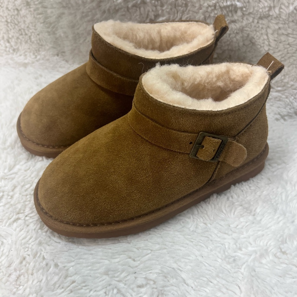 Pawz By Bearpaw Girls Youth Amy Suede Hickory Boots Size 1  new